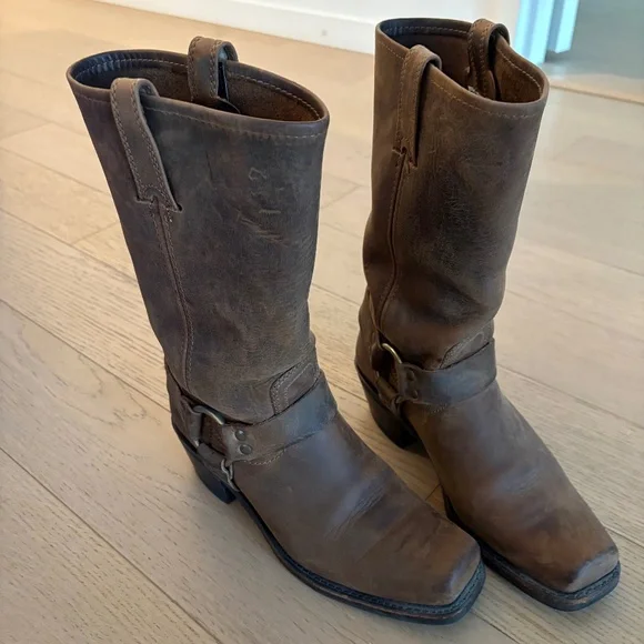 Frye Harness 12R Women's Boots - Size 9 - Picture 2 of 8